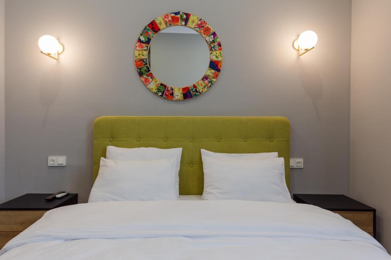 Hotel Lifetime 巴统 外观 照片
